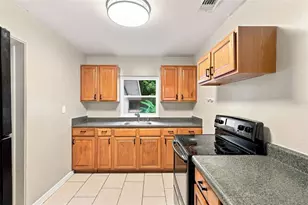 320 W Graves Ave, Orange City, FL 32763 - Photo 11