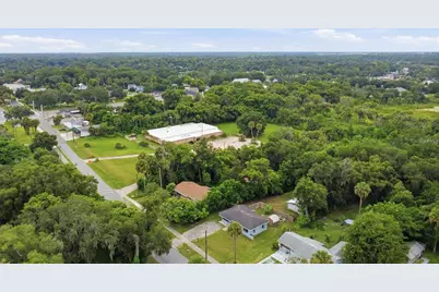 320 W Graves Avenue, Orange City, FL 32763 - Photo 33