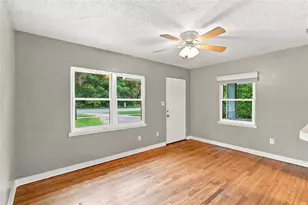 320 W Graves Ave, Orange City, FL 32763 - Photo 9