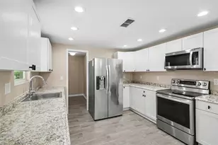 701 E Woodland St, Bunnell, FL 32110 - Photo 9