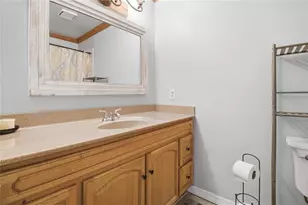 602 Lake Dr, Sebastian, FL 32958 - Photo 17