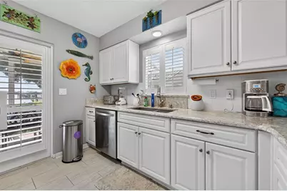 1209 N Halifax Avenue, Daytona Beach, FL 32118 - Photo 7