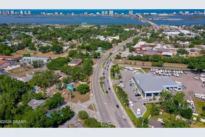 510 Dunlawton Avenue, Port Orange, FL 32127 - Photo 35