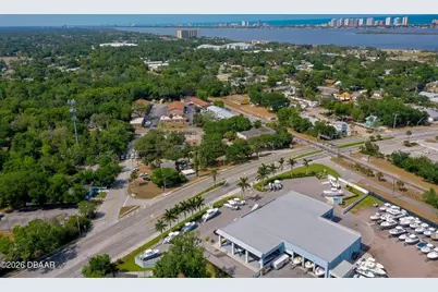 510 Dunlawton Avenue, Port Orange, FL 32127 - Photo 37