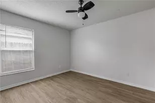 5546 Regal Oak Cir, Orlando, FL 32810 - Photo 13