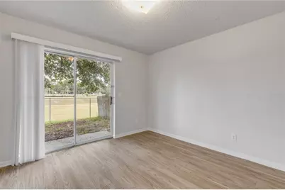 5546 Regal Oak Circle, Orlando, FL 32810 - Photo 11