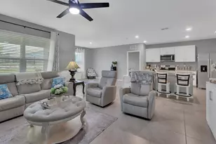 531 Emily Gln St, Deland, FL 32724 - Photo 11