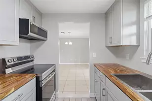 2281 Conway Dr, Deltona, FL 32738 - Photo 3