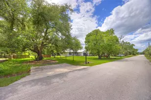 305 Padrick Ave, Deland, FL 32720 - Photo 67