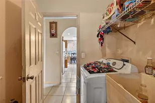 212 65th Ave Dr W, Bradenton, FL 34207 - Photo 21