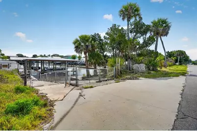 124 Randle Avenue, Oak Hill, FL 32759 - Photo 15