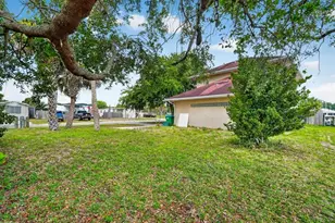 124 Randle Ave, Oak Hill, FL 32759 - Photo 3