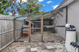 2111 E Parkton Dr, Deltona, FL 32725 - Photo 25