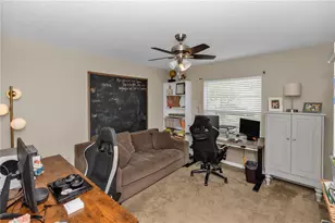 2111 E Parkton Dr, Deltona, FL 32725 - Photo 19