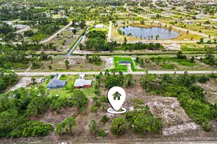 1046 Chandlee St, Lehigh Acres, FL 33974 - Photo 9
