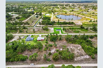 1046 Chandlee Street, Lehigh Acres, FL 33974 - Photo 7