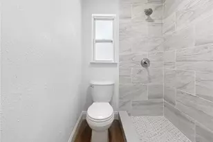 1507 NE 12th Ter, Gainesville, FL 32601 - Photo 13