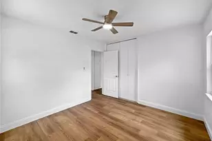 1507 NE 12th Ter, Gainesville, FL 32601 - Photo 21