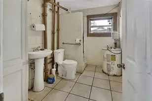 309 S Florida Ave, Deland, FL 32720 - Photo 21