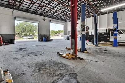 309 S Florida Avenue, Deland, FL 32720 - Photo 9