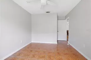 725 W 9th St, Deltona, FL 32725 - Photo 21