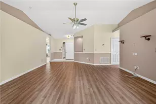 2127 King Richards Ct, Orange City, FL 32763 - Photo 5