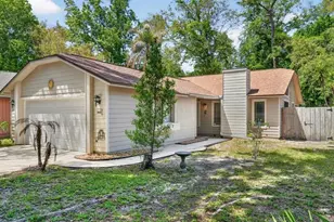 302 Gatewood Ct, Ormond Beach, FL 32174 - Photo 1