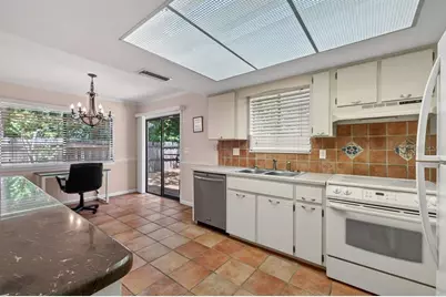 302 Gatewood Court, Ormond Beach, FL 32174 - Photo 11