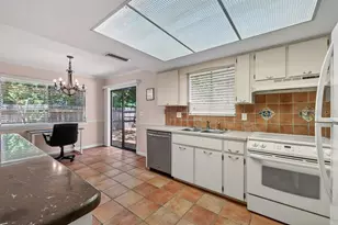 302 Gatewood Ct, Ormond Beach, FL 32174 - Photo 11