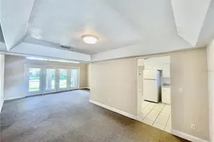 1063 Azalea Pointe Dr, Port Orange, FL 32129 - Photo 7