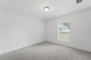 2068 Dixie Belle Ave, Deltona, FL 32725 - Photo 21
