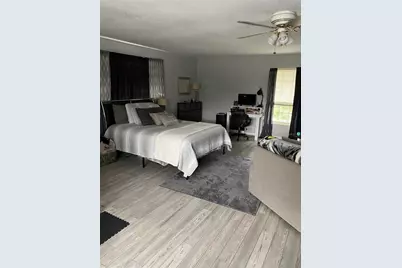 2533 W Lake Dr, Deland, FL 32724 - Photo 3