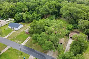 2280 Spring Hollow Dr, Orange City, FL 32763 - Photo 41