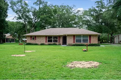 267 N Orange Avenue, Lake Helen, FL 32744 - Photo 1