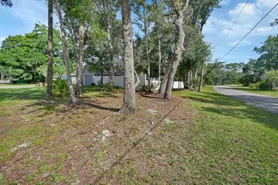 2323 W Magnolia Road, Deland, FL 32724 - Photo 23