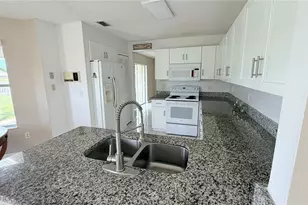 3113 Fairfield Dr, Kissimmee, FL 34743 - Photo 5