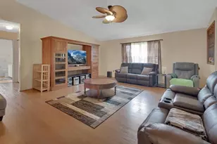 7330 SE 109th Pl, Belleview, FL 34420 - Photo 3