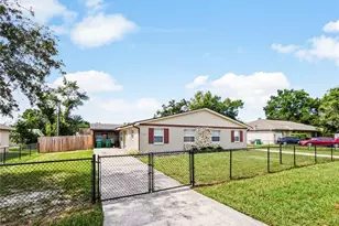 141 Hazelcrest St, Deltona, FL 32725 - Photo 1