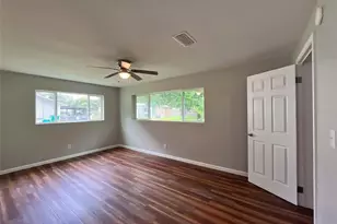 414 S Prospect St, Crescent City, FL 32112 - Photo 9