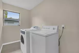 721 W Euclid Ave, Deland, FL 32720 - Photo 19