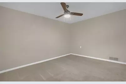 721 W Euclid Avenue, Deland, FL 32720 - Photo 15