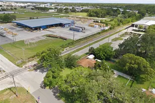 715 Wylly Ave, Sanford, FL 32773 - Photo 41