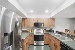 1750 Whippoorwill Ln, Deland, FL 32720 - Photo 9