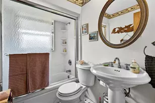 201 Poinciana Ave, Port Orange, FL 32127 - Photo 25