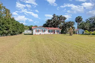 404 Grand Rondo E, Crescent City, FL 32112 - Photo 3
