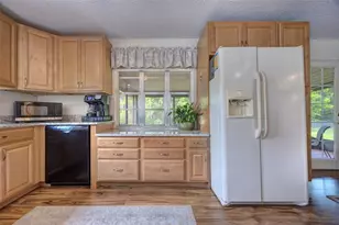 1674 Beasley Dr, Deland, FL 32720 - Photo 9
