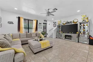 1801 Waterside Oaks Dr, Orange City, FL 32763 - Photo 13