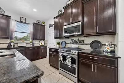 1801 Waterside Oaks Drive, Orange City, FL 32763 - Photo 9