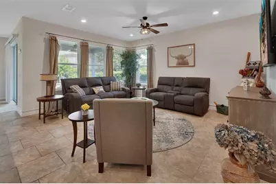 744 E Victoria Trails Boulevard, Deland, FL 32724 - Photo 7