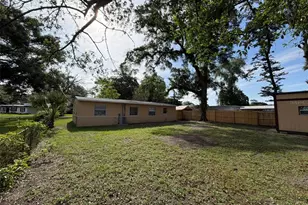 5318 S River Rd, Jacksonville, FL 32211 - Photo 19